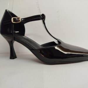 YG855 NEGRO CHAROL